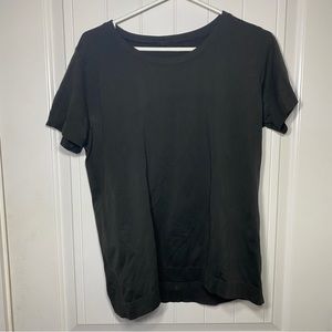 Lululemon Black T-Shirt - Women’s